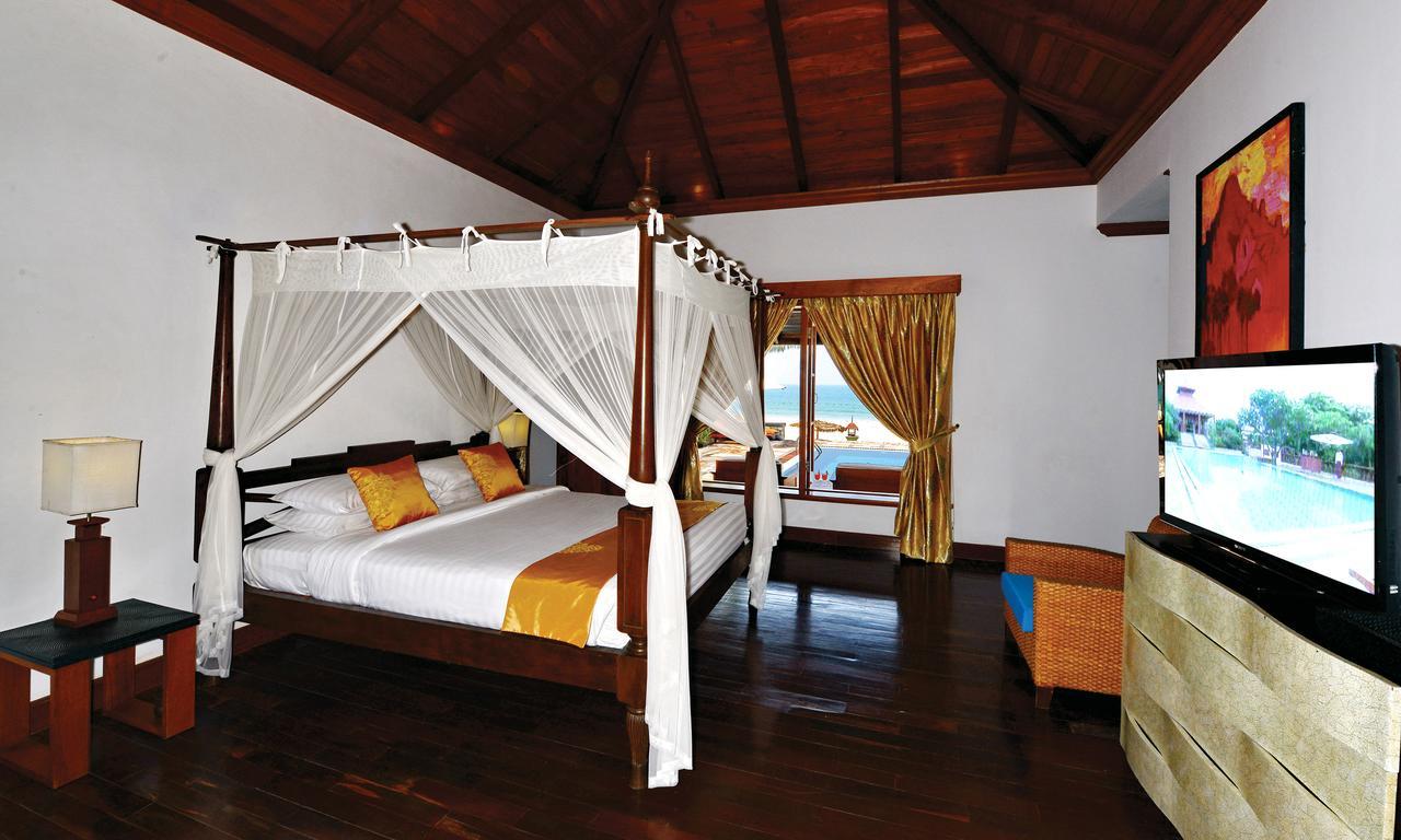 Aureum Palace Hotel & Resort Ngwe Saung Ngwesaung Exterior photo