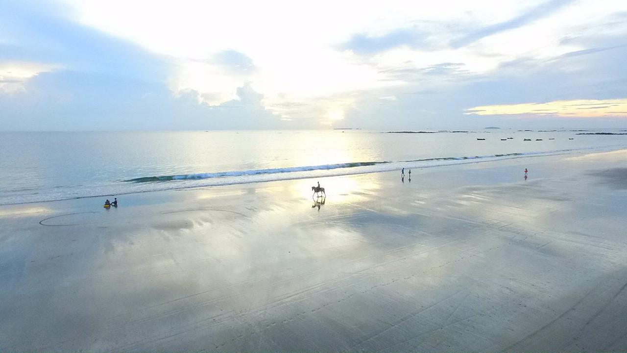 Aureum Palace Hotel & Resort Ngwe Saung Ngwesaung Exterior photo